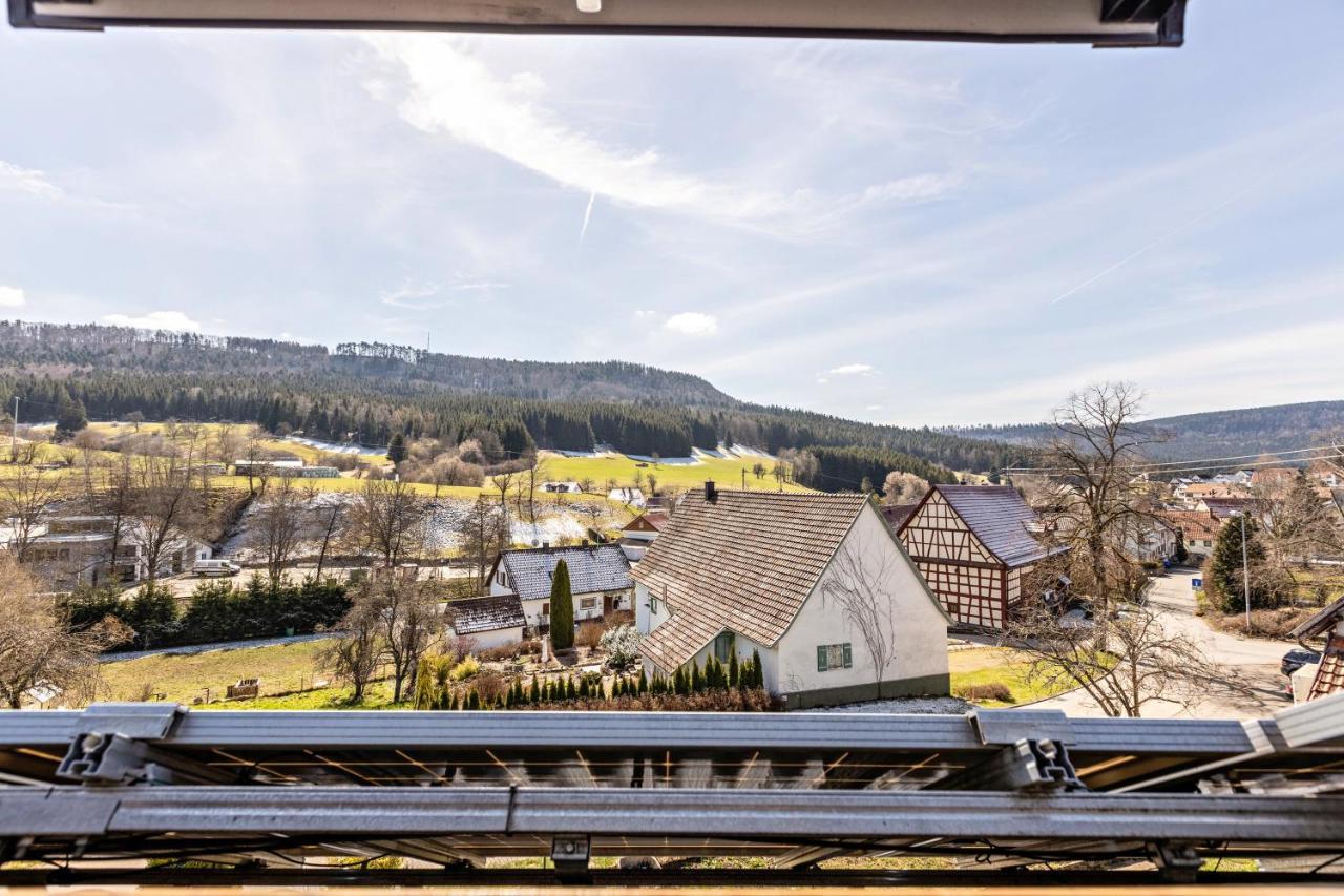 Haus Elfi Apartamento Hausen am Tann Exterior foto