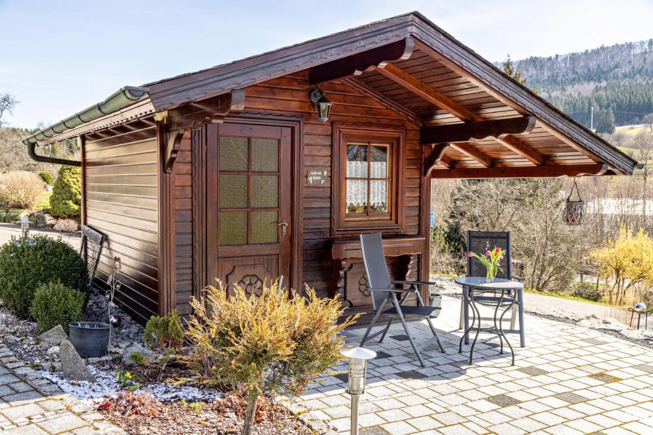 Haus Elfi Apartamento Hausen am Tann Exterior foto